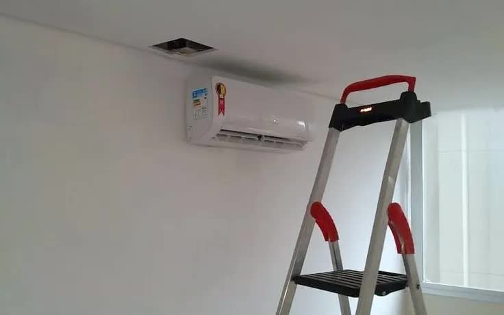 Instalação de ar-condicionado split